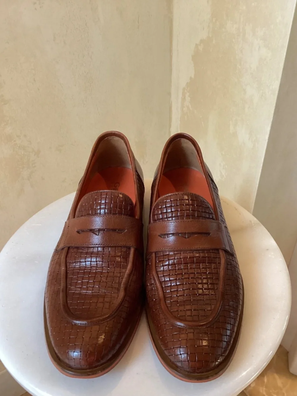 GEOX - COGNAC BROWN LEATHER LOAFER - WOVEN ITALIAN DESIGN - SIZE 42 EU
